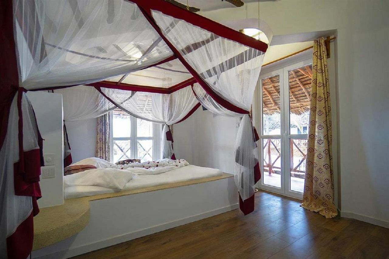 Ahg Dream'S Bay Beach Hotel - Adults Only Matemwe  Exteriör bild